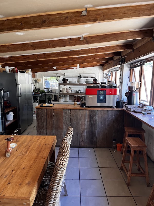 Barefoot Café