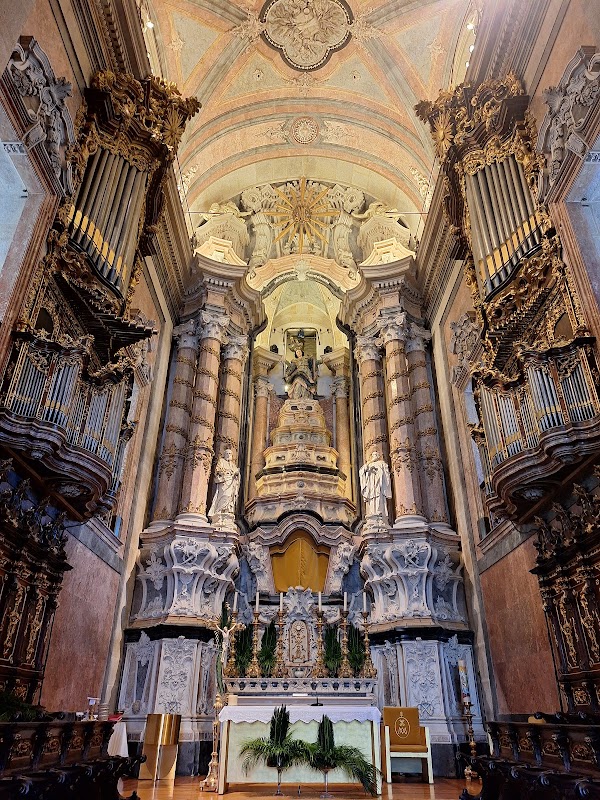 Clérigos Church 2