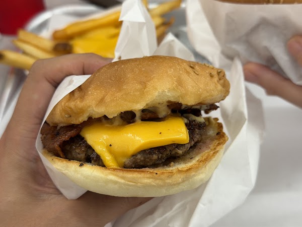 The Real Cheeseburger 4