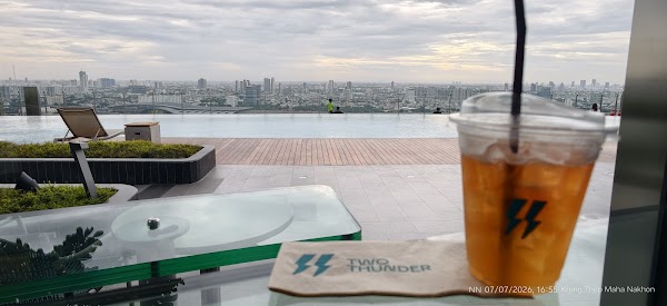 TWO THUNDER COFFEE BTS Visionary park 5