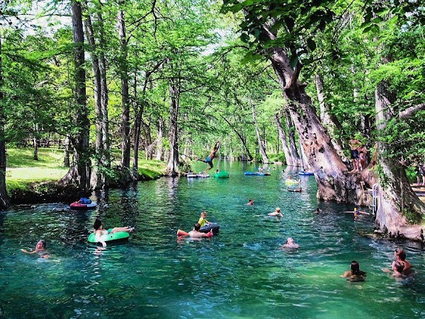 Blue Hole Regional Park