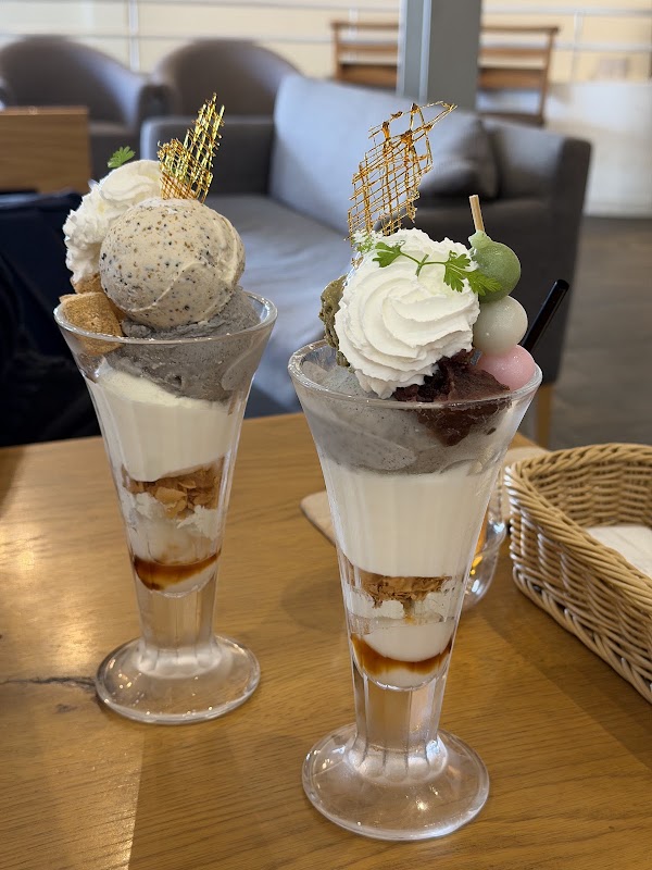 Cafe Noymond 4