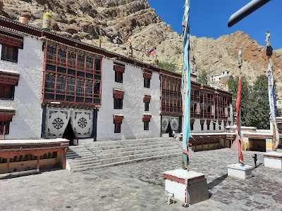 हेमिस गोम्पा
