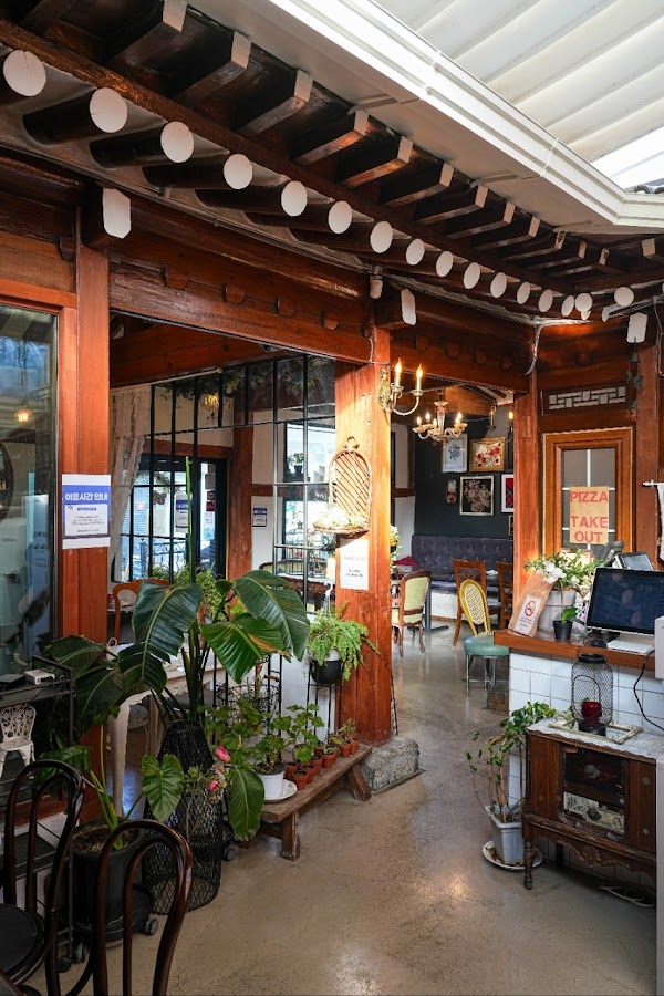 Ikseondong Restaurant Salon Sulla Italian Dining