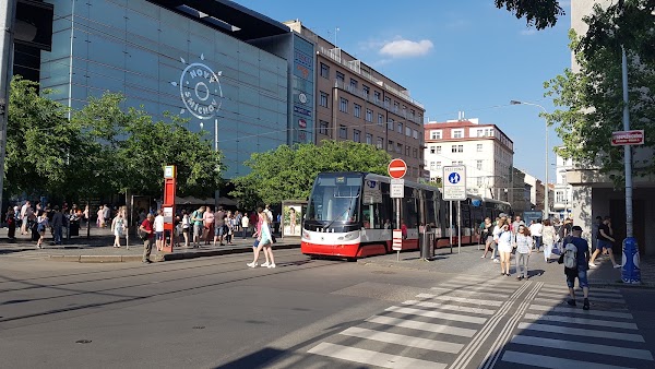 Anděl 1