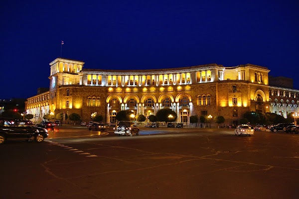 Republic Square 4