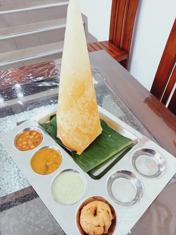 Vishnu Vihar Vegetarian Hotel- Kandy 5