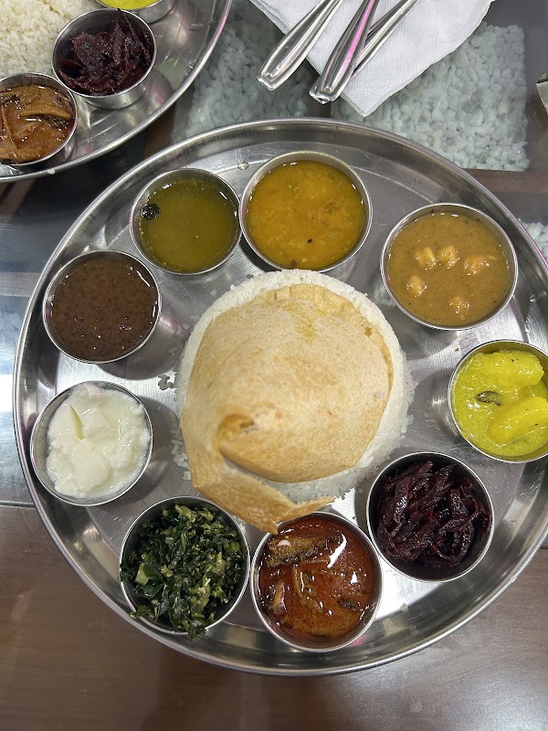 Vishnu Vihar Vegetarian Hotel- Kandy 4