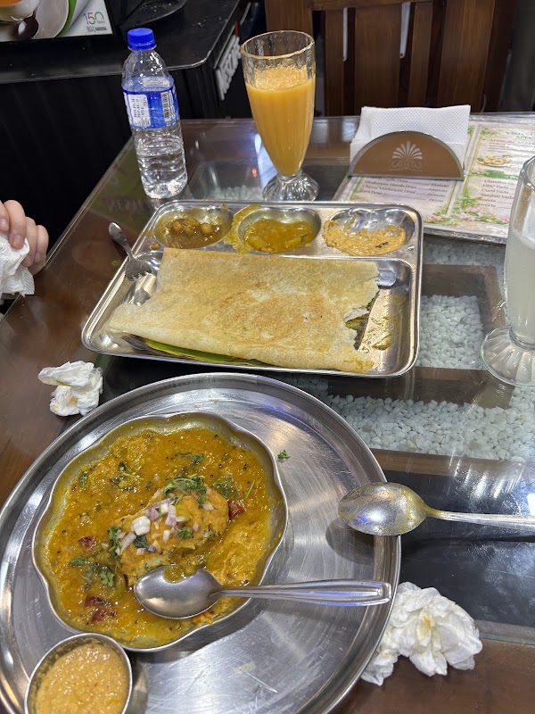 Vishnu Vihar Vegetarian Hotel- Kandy 3