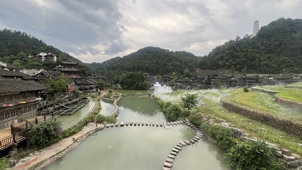 Xijiang Qianhu Miao village linfengju Inn
