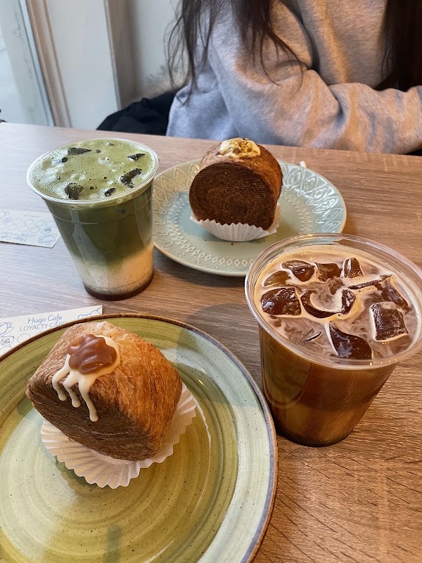 Hugo Café 3