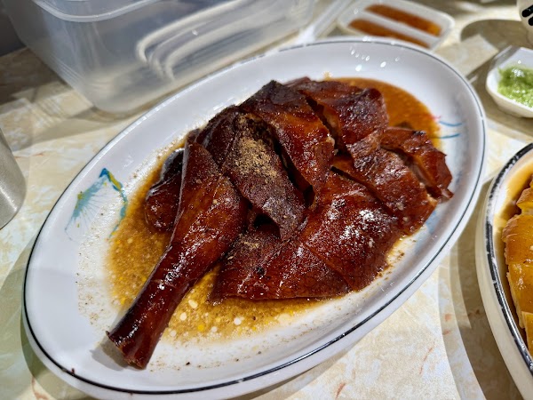 Yung Kee Roast Goose Restaurant 4