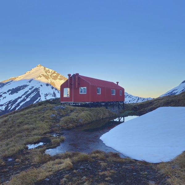 French Ridge Hut 4