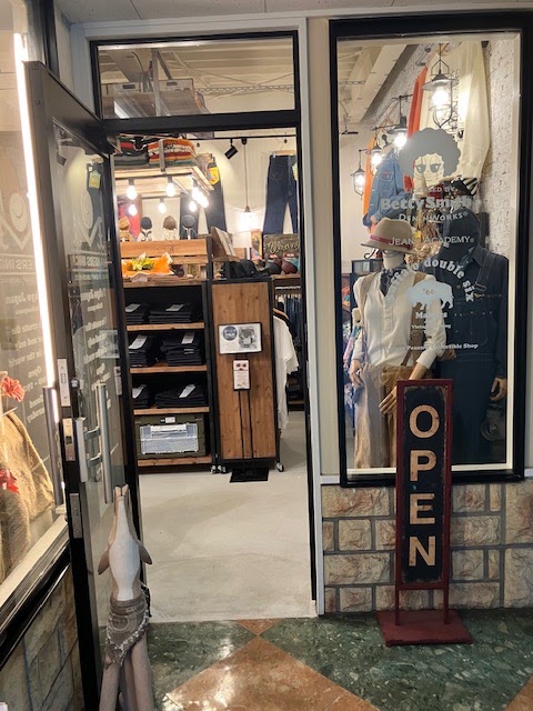 Tokyo clothes 48