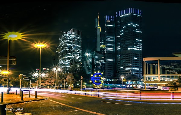 Willy-Brandt-Platz 2