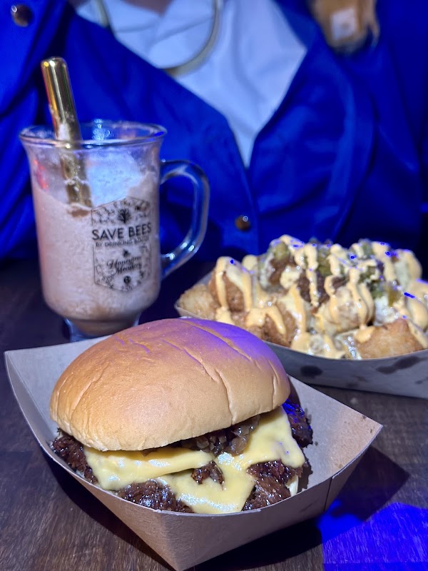BAD LUCK BURGER CLUB 4