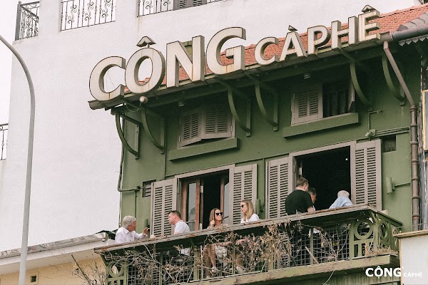 Cong Cafe – Cau Go