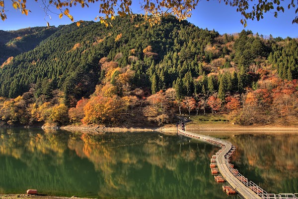 Lake Okutama 5