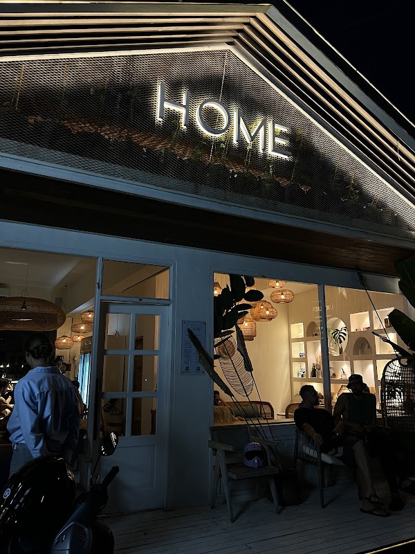 HOME Cafe CANGGU ™️
