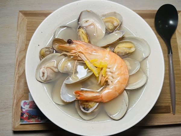 Shellfish Broth Noodles 5