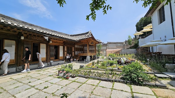 Bukchon Oriental Culture Museum 4