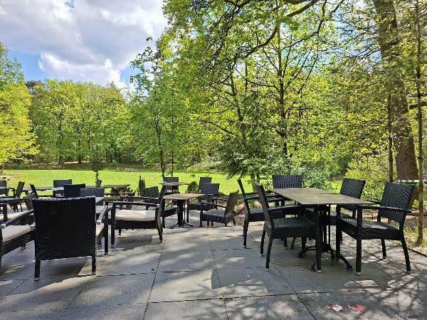 Terras Restaurant Poolshoogte 2