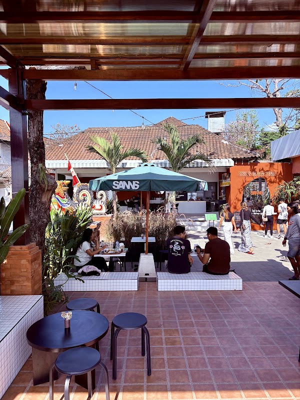 SANNS Beach Cafe