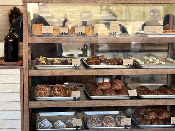 Mor Bakery