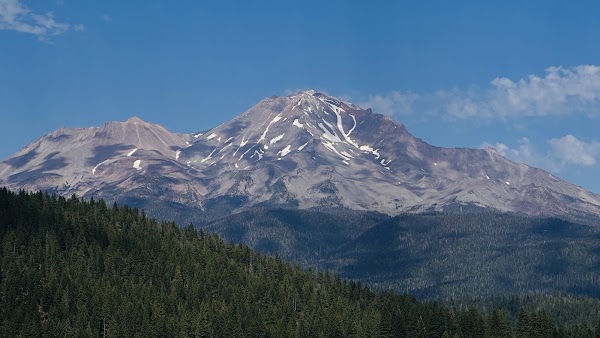 Lake Siskiyou 3
