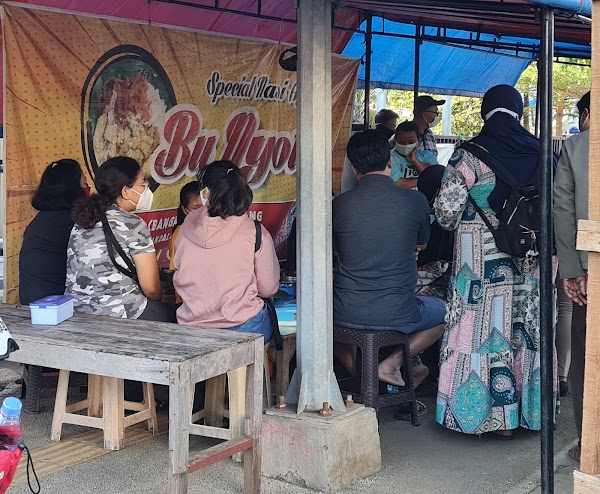 Nasi Ayam Bu Nyoto
