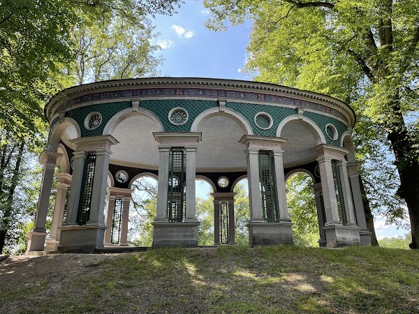 Haga Palace 1