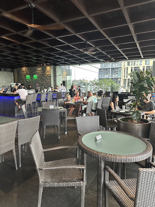 Firefly Roofdeck Restaurant, Makati 2