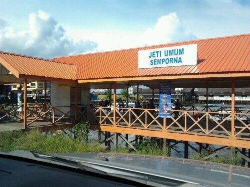 Public Jetty Semporna, Sabah. 5