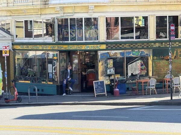 Vesuvio Cafe 5