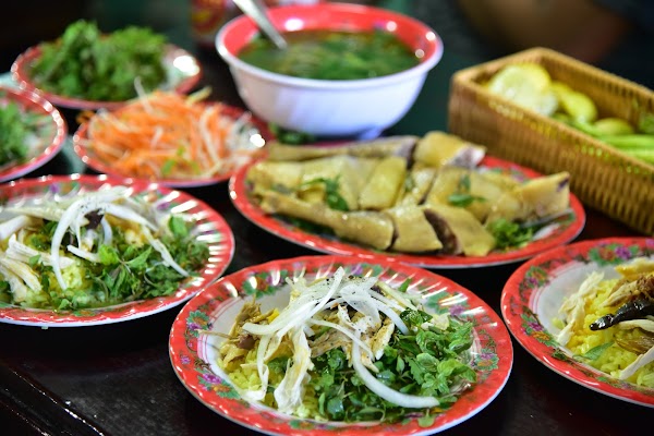 Cơm gà Ty 5