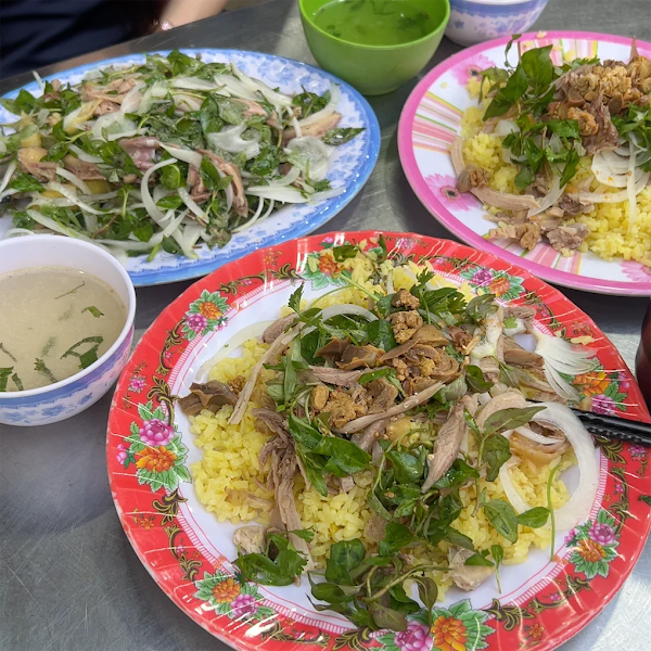 Cơm gà Ty 4