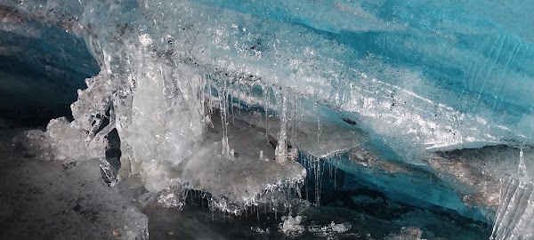 Glaciar Suyuparina 2