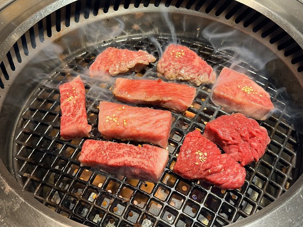 Itamae Yakiniku Ikkou Sennichimae 3