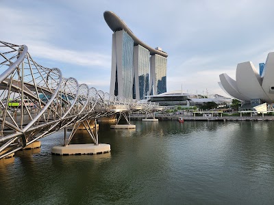 Helix Bridge 1