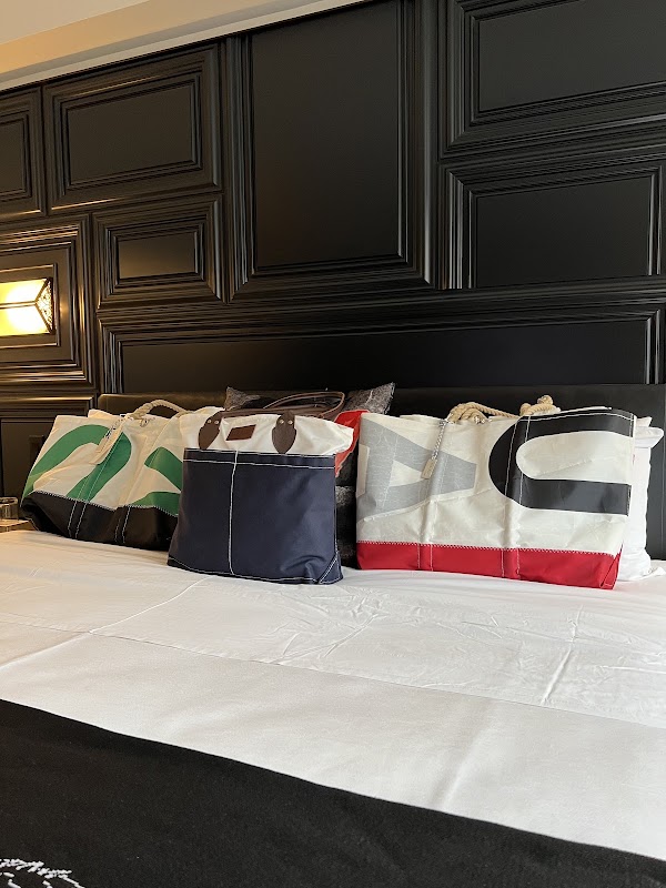 Sea Bags Flagship Store 2