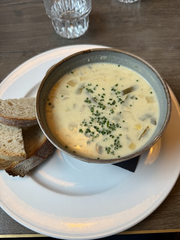 Ardnamurchan Scottish Restaurant & Bar 4