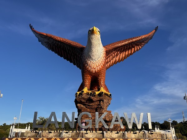 Dataran Lang 1