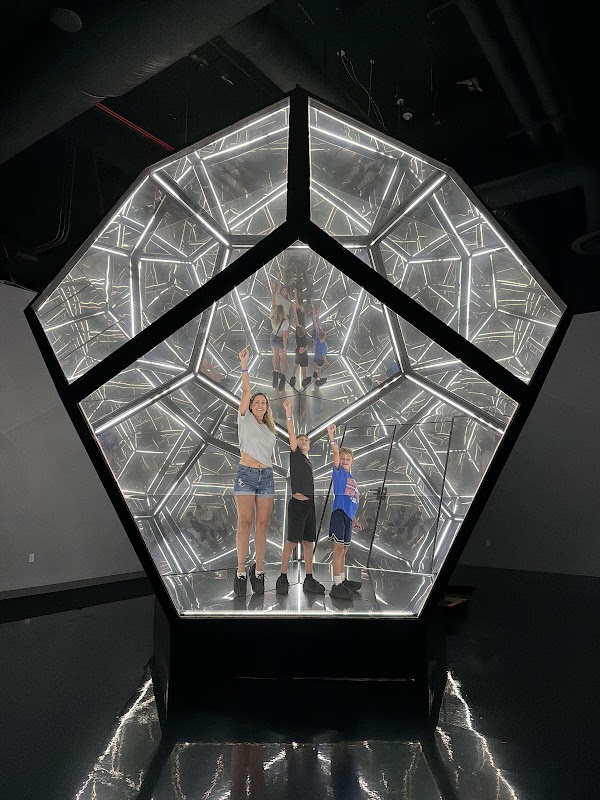 Infinity Museum 5