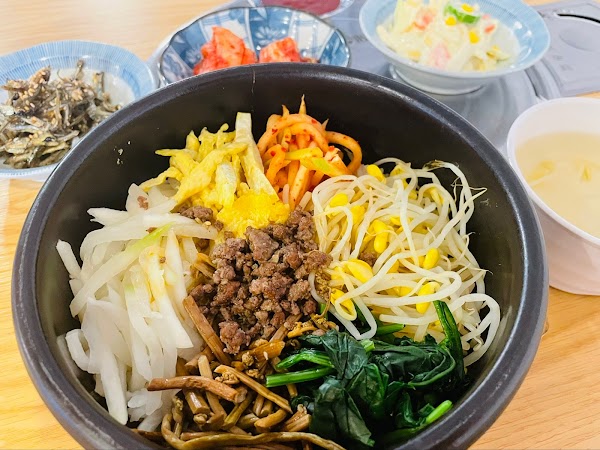 Jeonju Yu Halmeoni Bibimbap Bukchang-dong Main 4