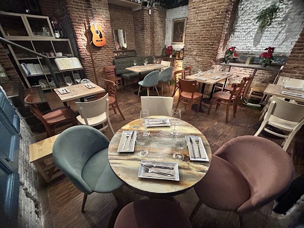 Taberna Restaurante El Típico Madrid 1