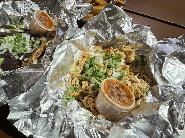Pit Stop Hawaii Food Truck 3