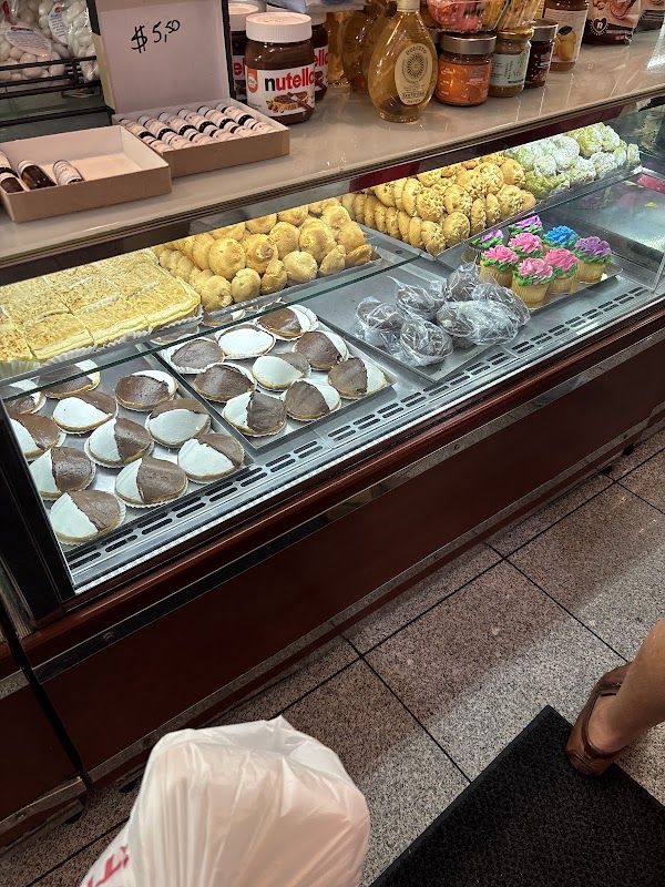 Modern Pastry Shop 2