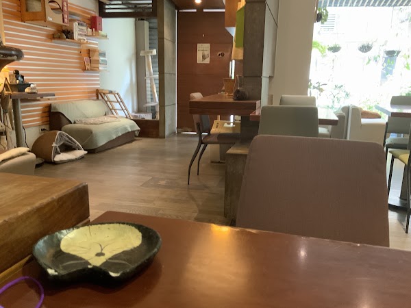 Minimal Cafe 2
