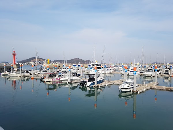 Jeongok Port