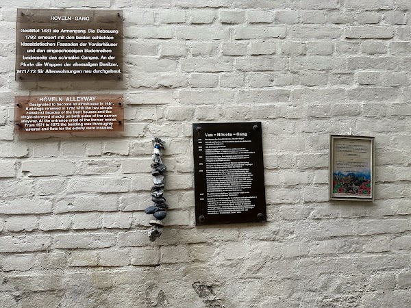 Von-Höveln-Gang 3